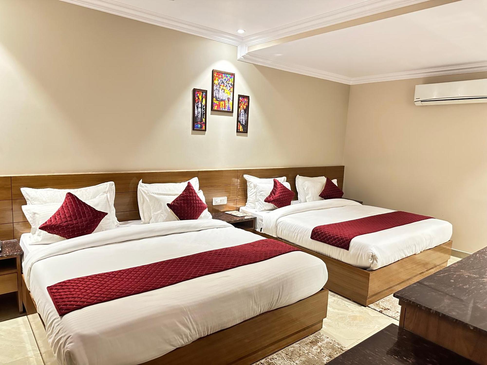 Highlands Hotel Rishīkesh Esterno foto